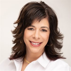 Beth Hennick